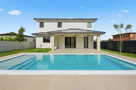 2725 SW 65th Avenue Miami FL 33155