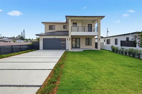 2725 SW 65th Avenue Miami FL 33155
