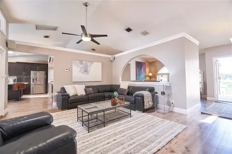 8822 NW 45th Street Coral Springs FL 33065