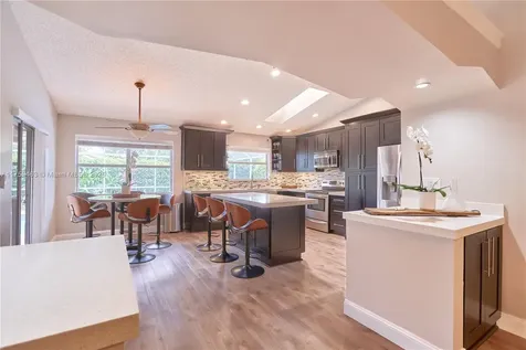 8822 NW 45th Street Coral Springs FL 33065