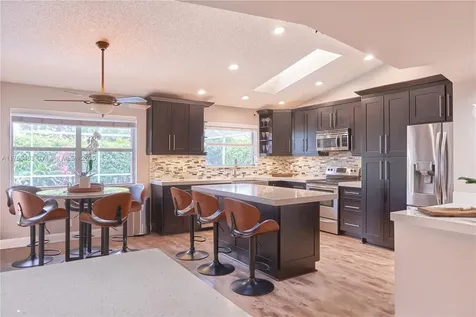 8822 NW 45th Street Coral Springs FL 33065