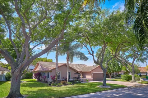 8822 NW 45th Street Coral Springs FL 33065