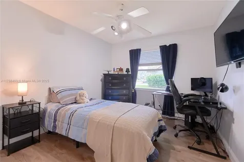 8822 NW 45th Street Coral Springs FL 33065