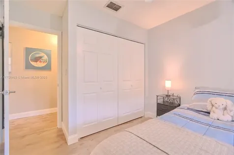 8822 NW 45th Street Coral Springs FL 33065