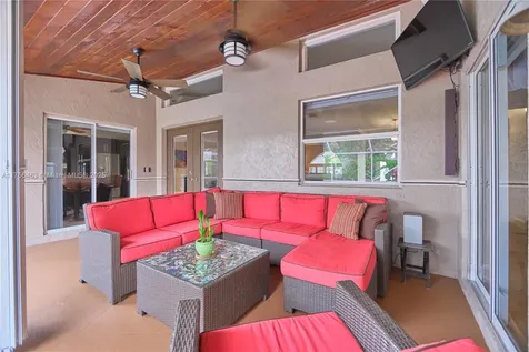 8822 NW 45th Street Coral Springs FL 33065