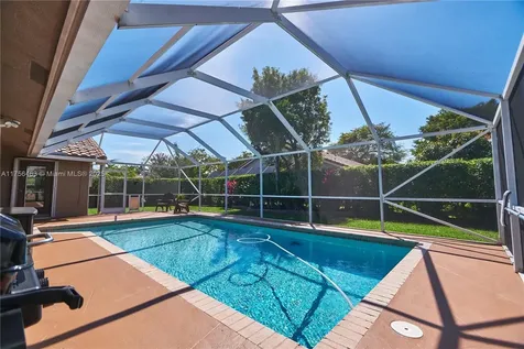 8822 NW 45th Street Coral Springs FL 33065