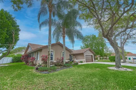 8822 NW 45th Street Coral Springs FL 33065