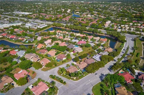 8822 NW 45th Street Coral Springs FL 33065