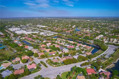 8822 NW 45th Street Coral Springs FL 33065