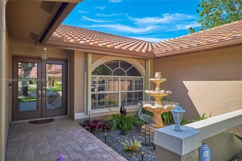 8822 NW 45th Street Coral Springs FL 33065