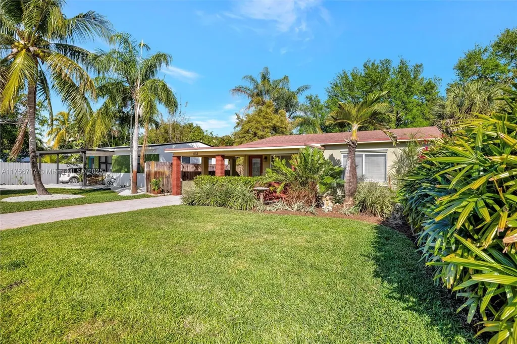 1732 NW 7th Avenue Fort Lauderdale FL 33311