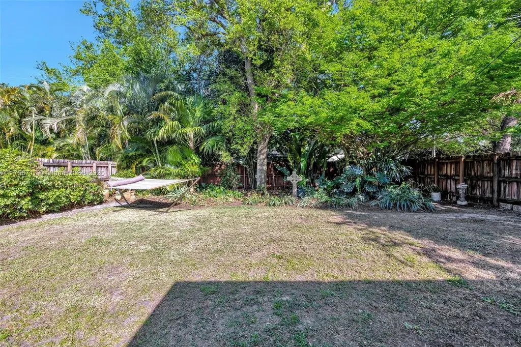 1732 NW 7th Avenue Fort Lauderdale FL 33311