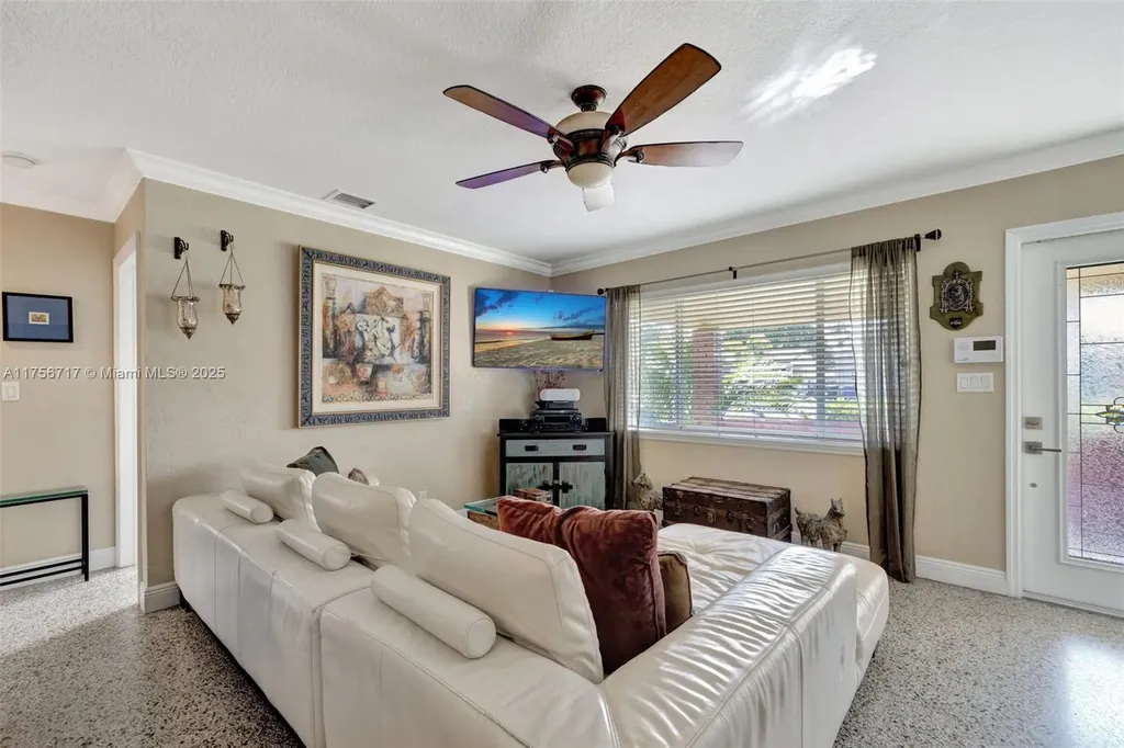 1732 NW 7th Avenue Fort Lauderdale FL 33311