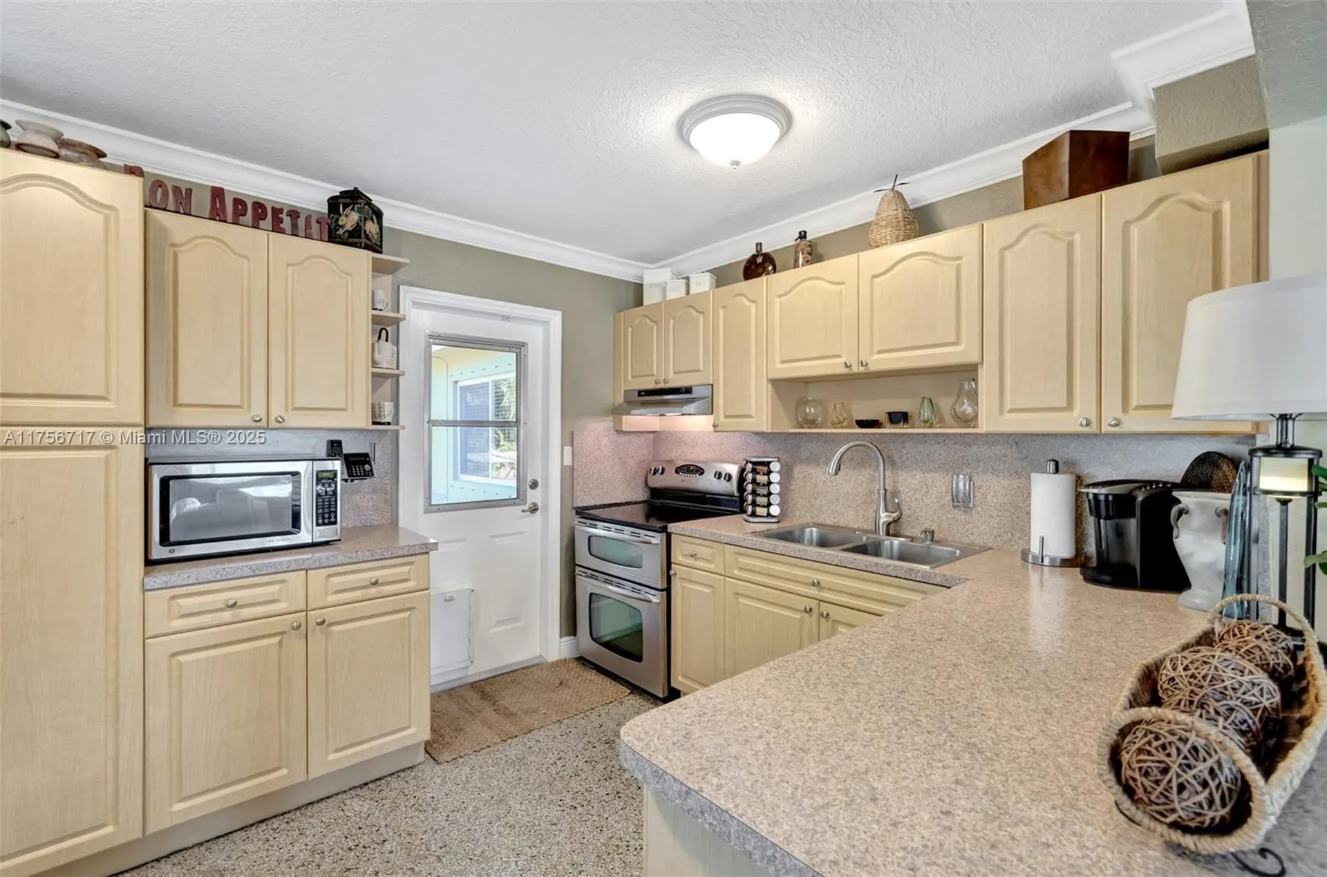 1732 NW 7th Avenue Fort Lauderdale FL 33311