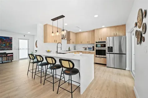 10880 SW 120th Street Miami FL 33176