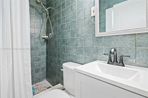 10880 SW 120th Street Miami FL 33176