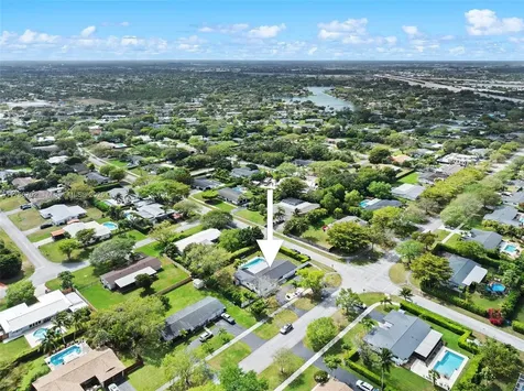 10880 SW 120th Street Miami FL 33176