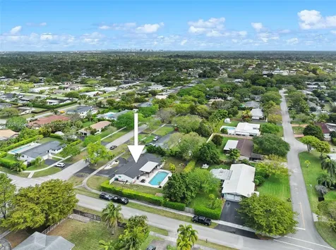 10880 SW 120th Street Miami FL 33176