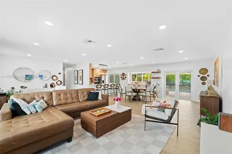 10880 SW 120th Street Miami FL 33176