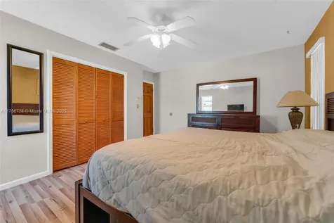 10500 NW 2nd Court Plantation FL 33324