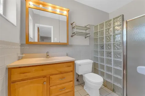 10500 NW 2nd Court Plantation FL 33324