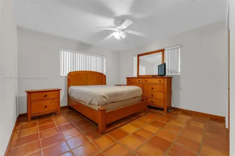 10500 NW 2nd Court Plantation FL 33324