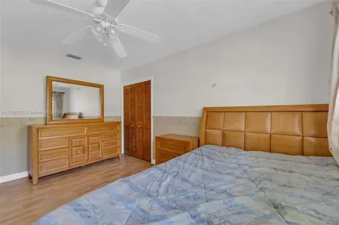 10500 NW 2nd Court Plantation FL 33324