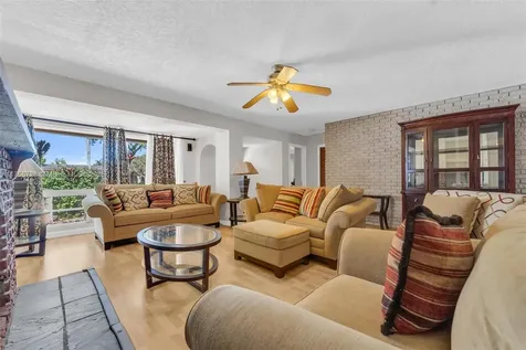 10500 NW 2nd Court Plantation FL 33324