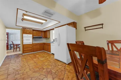 10500 NW 2nd Court Plantation FL 33324