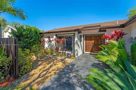 13607 SW 114th Lane Miami FL 33186