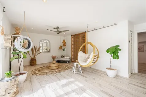 17974 SW 137th Place Miami FL 33177