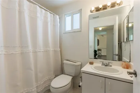 17974 SW 137th Place Miami FL 33177