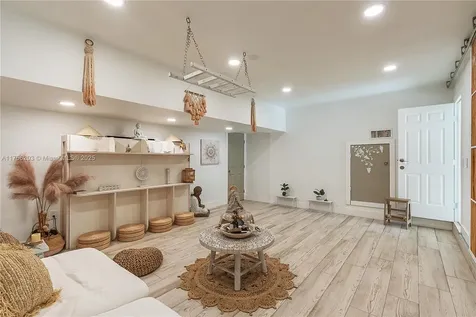 17974 SW 137th Place Miami FL 33177