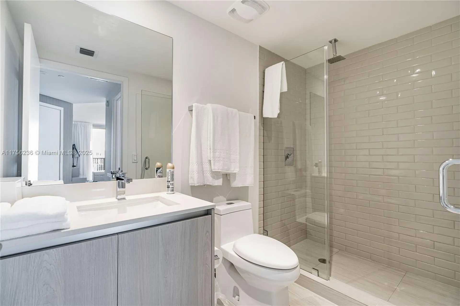 4010 S Ocean Drive Hollywood FL 33019