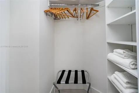 4010 S Ocean Drive Hollywood FL 33019