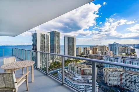 4010 S Ocean Drive Hollywood FL 33019