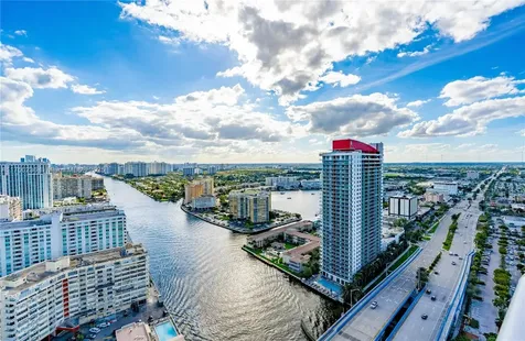 4010 S Ocean Drive Hollywood FL 33019
