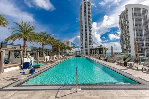4010 S Ocean Drive Hollywood FL 33019