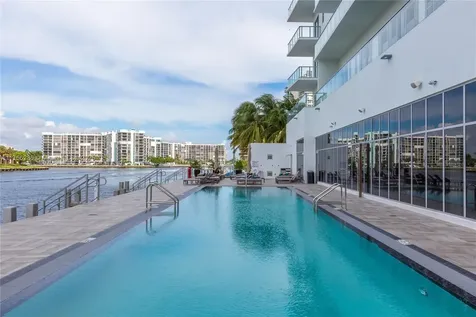 4010 S Ocean Drive Hollywood FL 33019