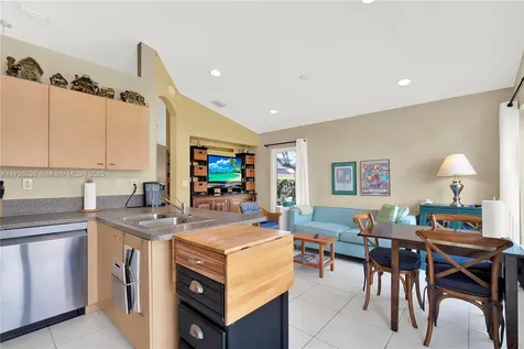 1507 SE 20th Place Homestead FL 33035