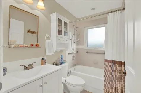 1507 SE 20th Place Homestead FL 33035