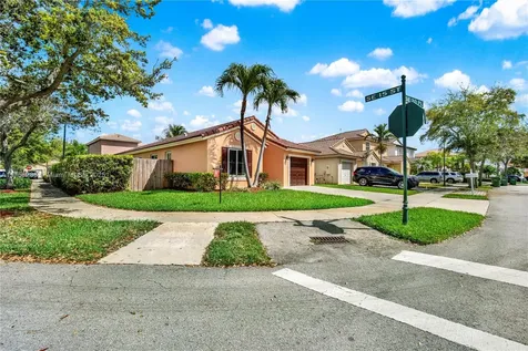 1507 SE 20th Place Homestead FL 33035