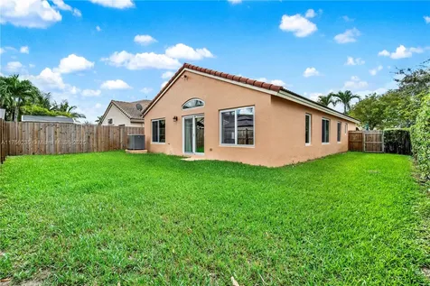 1507 SE 20th Place Homestead FL 33035