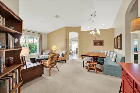 1507 SE 20th Place Homestead FL 33035