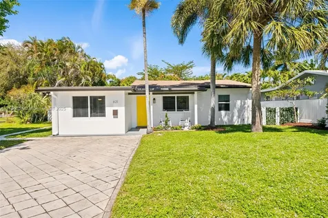 621 NW 37th Street Oakland Park FL 33309