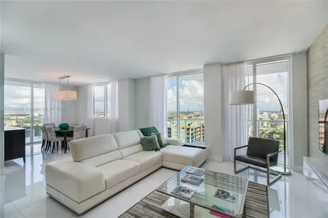 253 NE 2nd Street Miami FL 33132