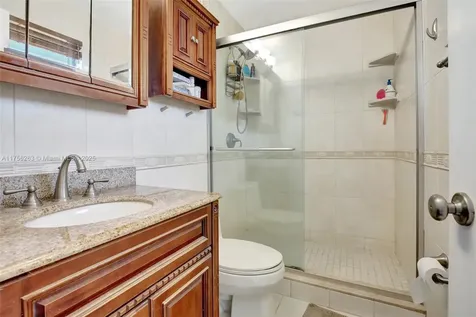 5640 SW 3rd Street Plantation FL 33317