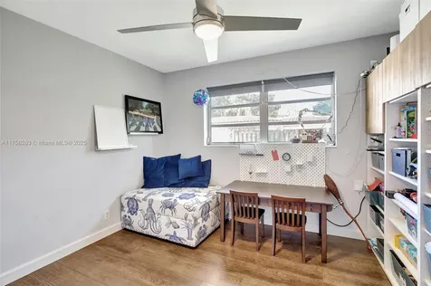 5640 SW 3rd Street Plantation FL 33317