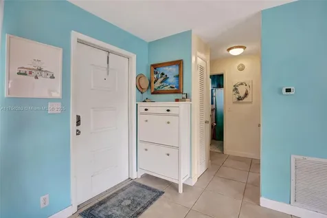 5640 SW 3rd Street Plantation FL 33317