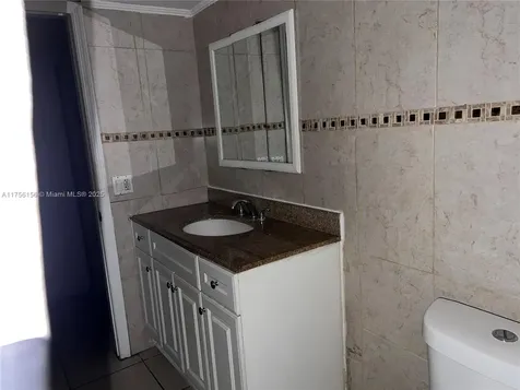 5531 SW 38th Street West Park FL 33023